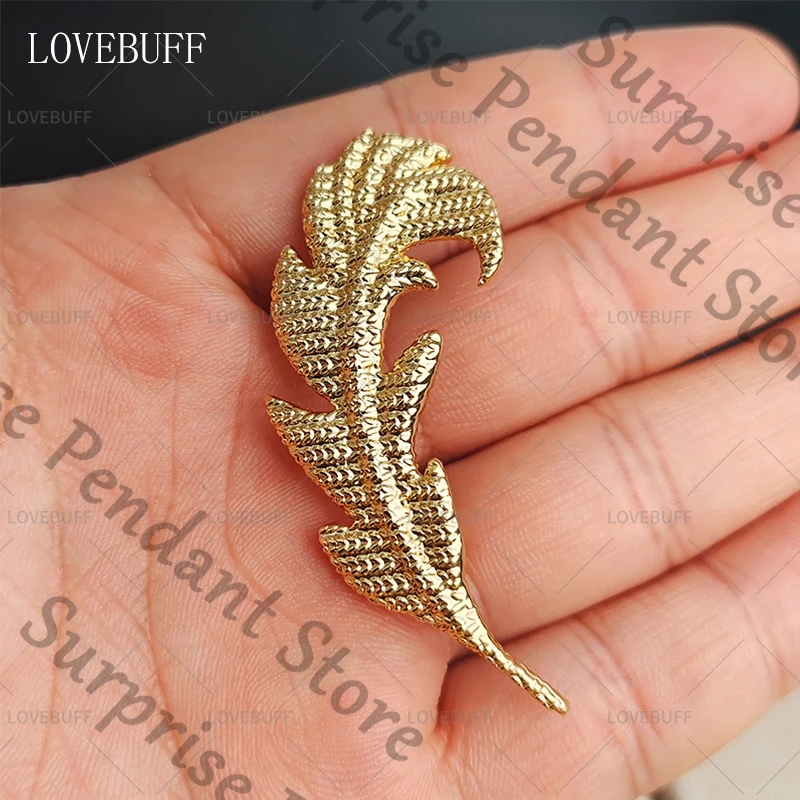 Anime Love and Deepspace Sylus Cosplay Cartoon Brooch Ornament Fashion Badge Pendant Mascot Emblem Accessory Collection Gift