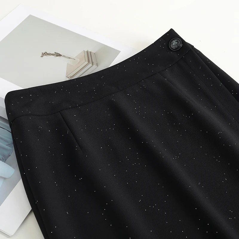 กระโปรงทรงตรงยาวปานกลาง แฟชั่น ทันสมัย เงางาม ทรงเอวสูง ผ่าข้าง สไตล์ใหม่ สวยสง่า