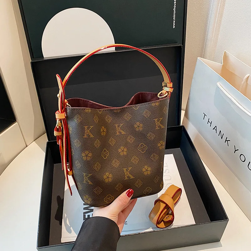 

Premium 2026 Bucket Bag for Women, Spacious Printed Shoulder Tote, Luxury Top Handle & Crossbody Bag, Chic Weekender