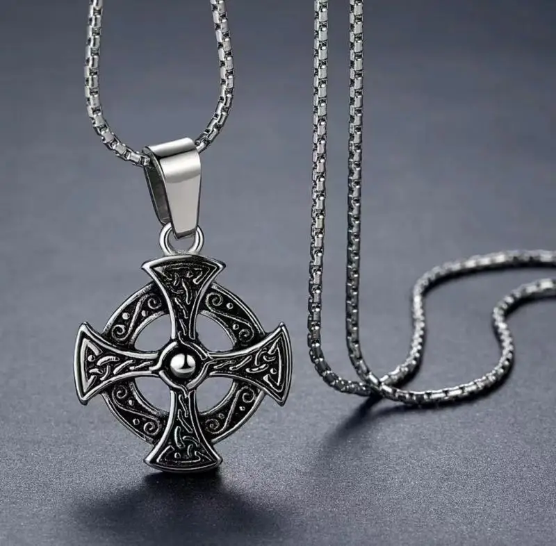 Retro Celtic Knot Pattern Disc Cross Pendant Necklace for Men Gothic Punk Trend Street Jewelry Gift