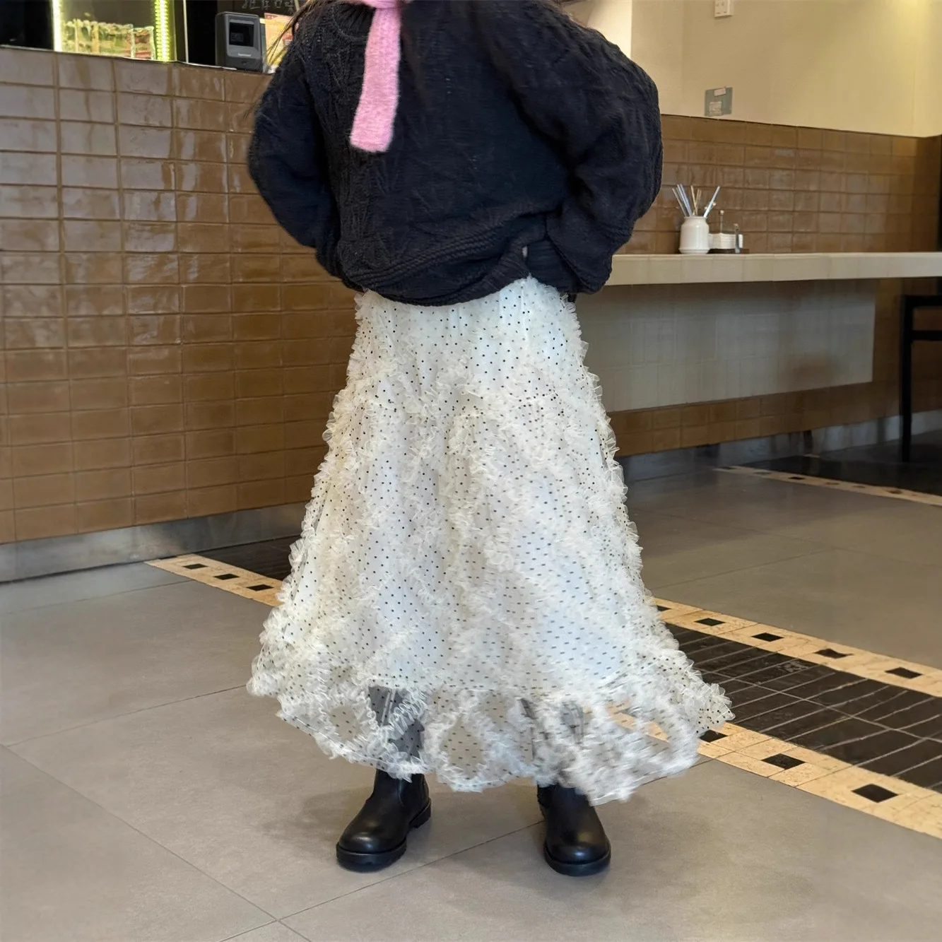 

Girls Skirt 2025 Autumn New Korean Version Polka Dot Diamond Lace Mesh Medium Long A-line Skirt Sweet and Cute Daily Wear