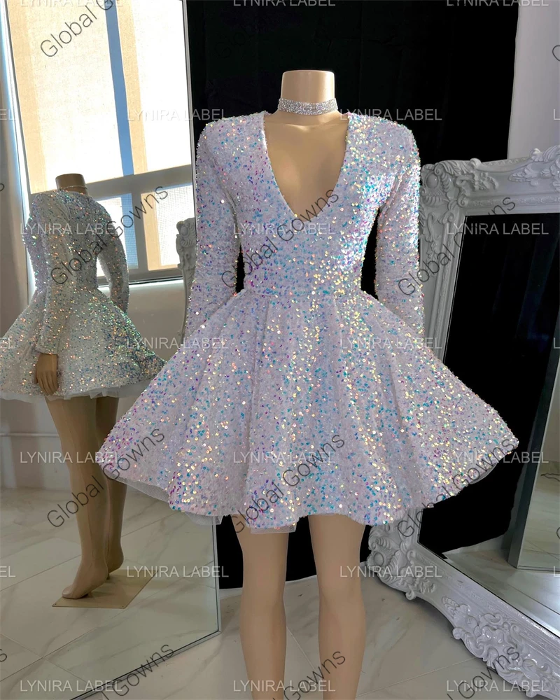 Sexy White Short Prom Dresses  For Black Girls V Neck Sparkly Sequins Party Dress Mini Cocktail Homecoming Gowns Customized