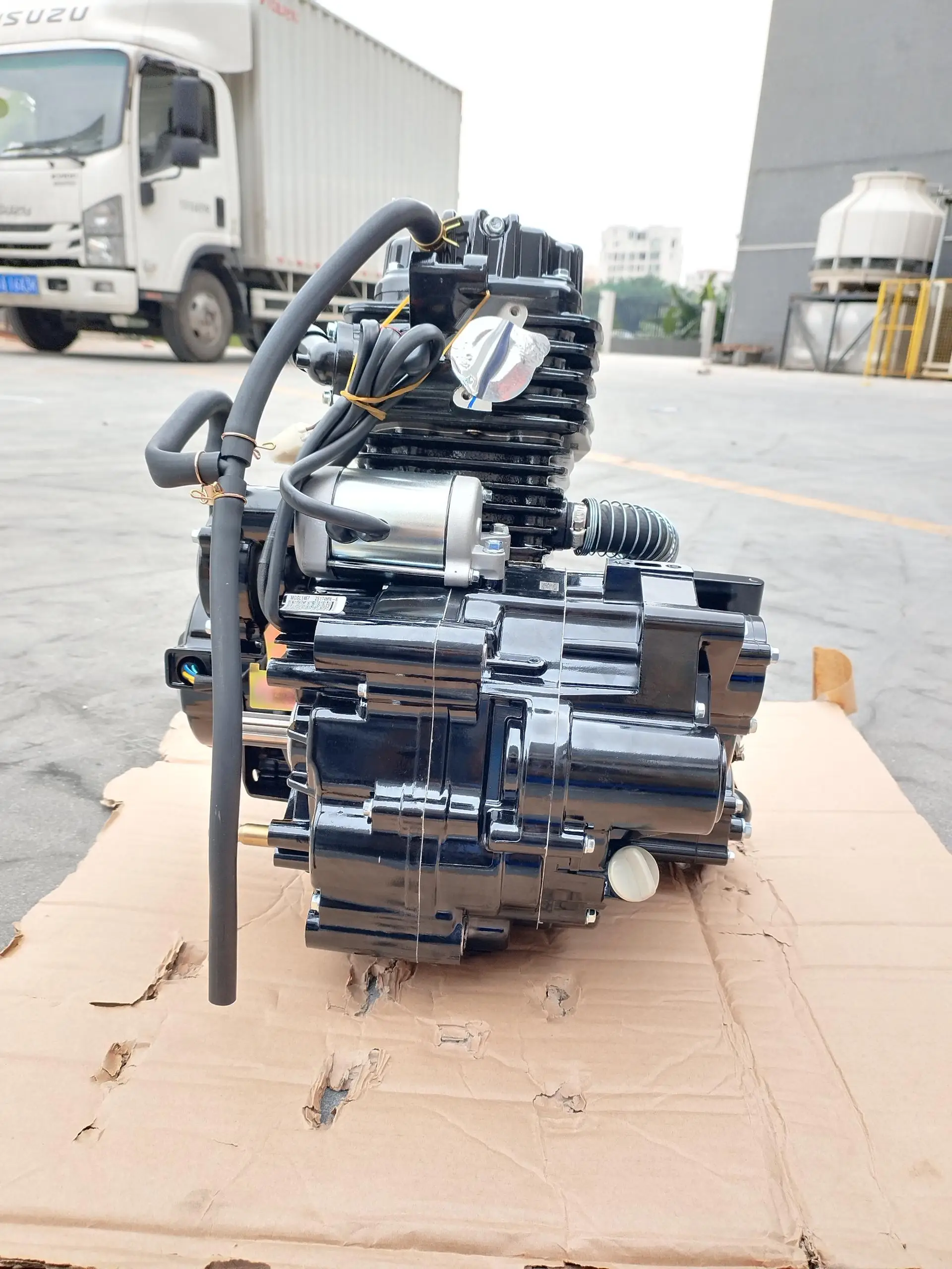New Factory Direct CG300 High Torque 300cc Motorcycle Engine Single Cylinder For Heavy-Duty Motorcycle Applications