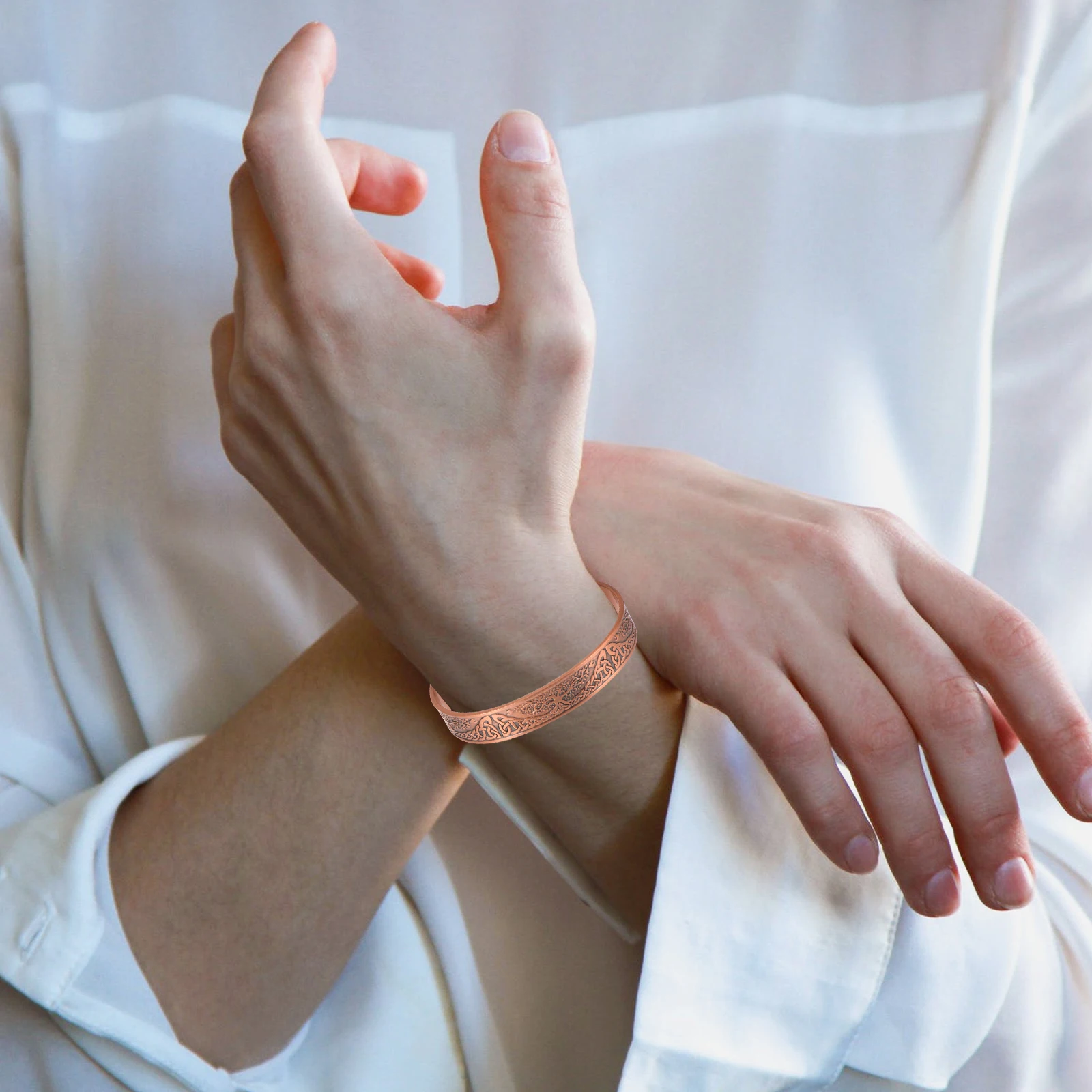

Copper Energy Bracelet Unisex Bangle Fashion Jewelry Lightweight Durable Shiny Comfortable Party Man
