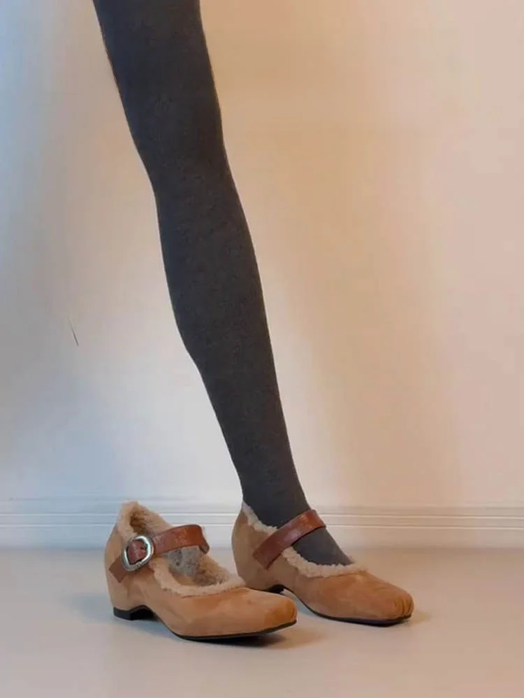 

Elegant Mary Jane Single Shoes with Fur Strap for Commuting Women's Fashionable Flat Heels Sheepskin Lined Autumn Winter Shoes