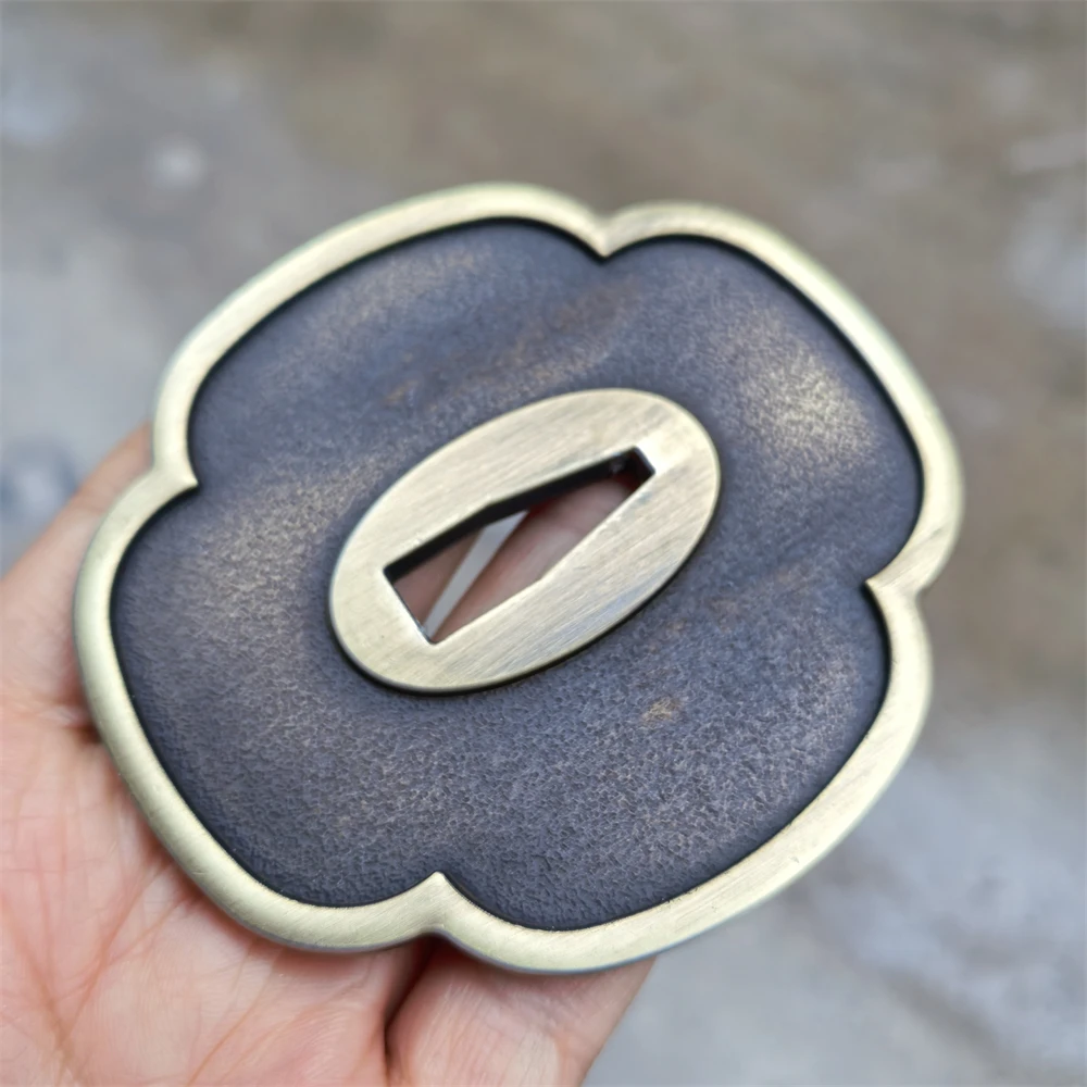 Bonita protector de aleación Tsuba para accesorios japoneses Tsuba Samurai Katana Sword Guard Wakizashi