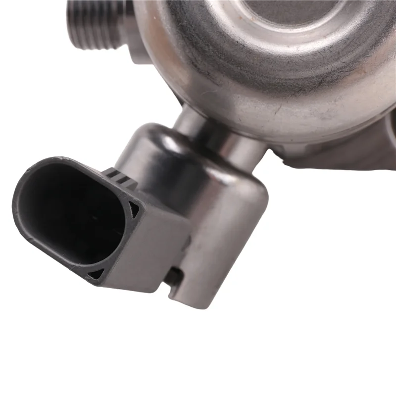 

1 PCS 13518604231 Fuel Pump High Pressure Pump Silver Metal For BMW 0261520520 0261520283