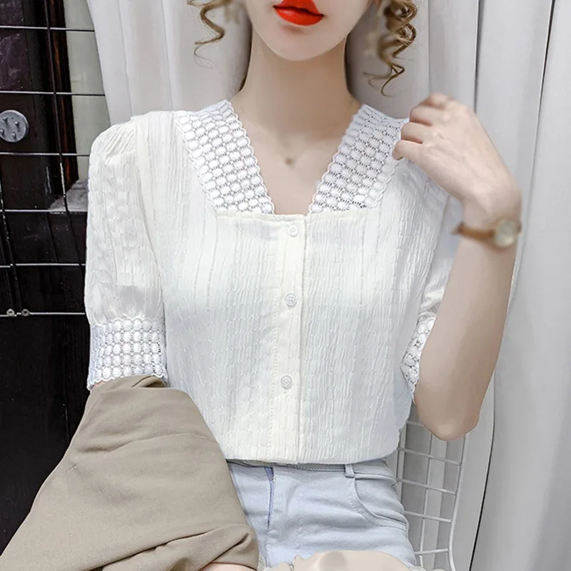 Women's V-Neck Single Breasted Tops Pleated Bubble Sleeve Short Sleeve Blouse Lace Lace T-Shirt