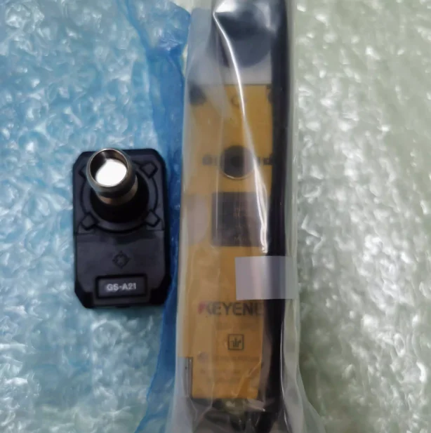 Original KEYENCE Electromagnetic safety door switch GS-51P5 GS-51N5 GS-51P10 GS-51N10 GS-51PC GS-53PC GS-71P5 GS-71N5 GS-71P10