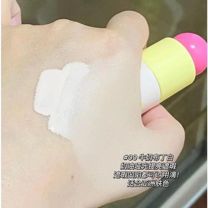 Fidoo ブライトニング コンシーラー ペースト ペンは顔の斑点をカバーし、ニキビ跡を修正します黒目サークル美白フェイスメイクアップ化粧品