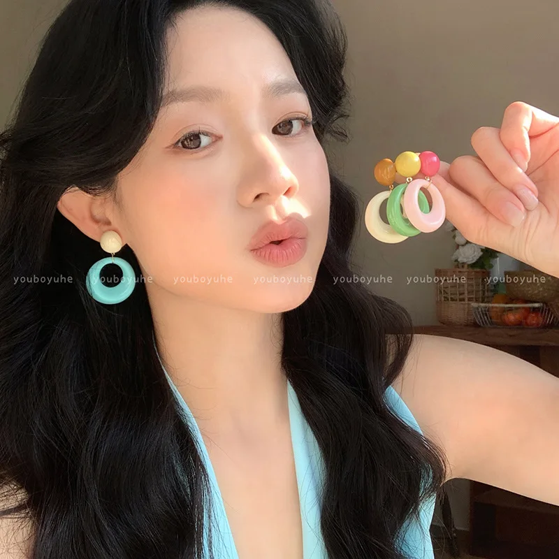 Multicolor Circle Hoop Earrings for Women Large Resin Statement Jewelry with Contrast Color Summer Trendy Design