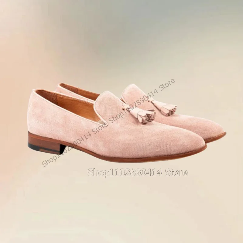 

Pink Tassels Decor Low Top Flock Loafers Fashion Slip On Men Shoes Luxury Handmade Party Feast Banquet Office Men Casual Shoes