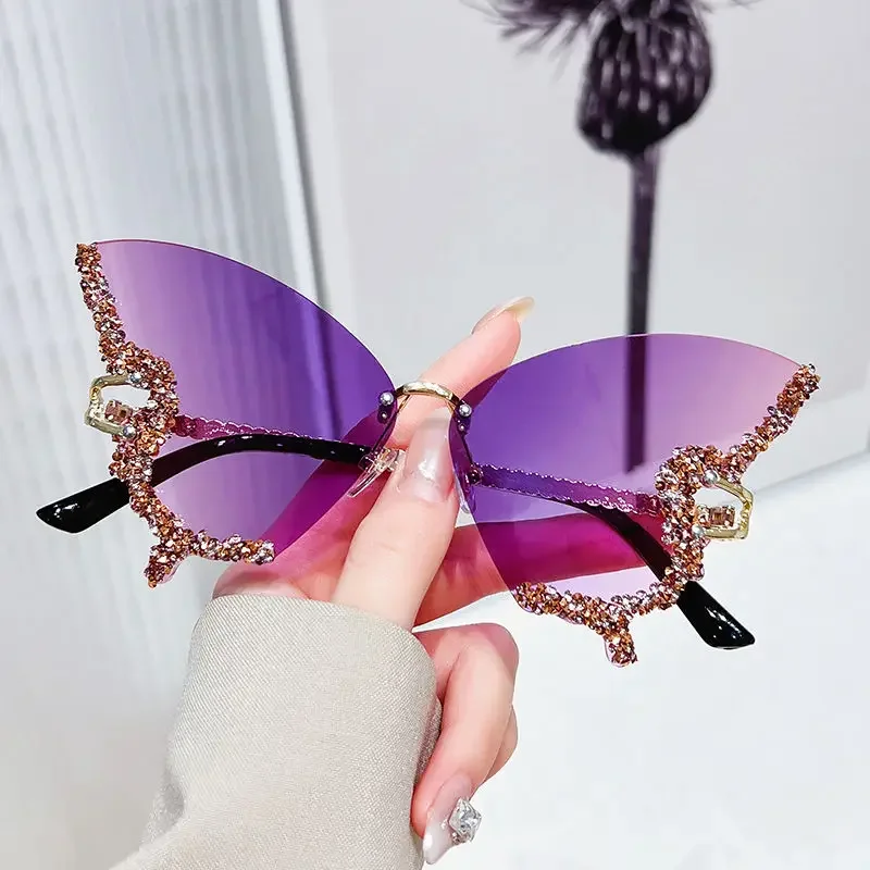 

Diamond Studded Butterfly Sunglasses, Retro Glasses Women's High-end Sunglasses, UV Resistant, Anti Glare, Kawaii Accessories