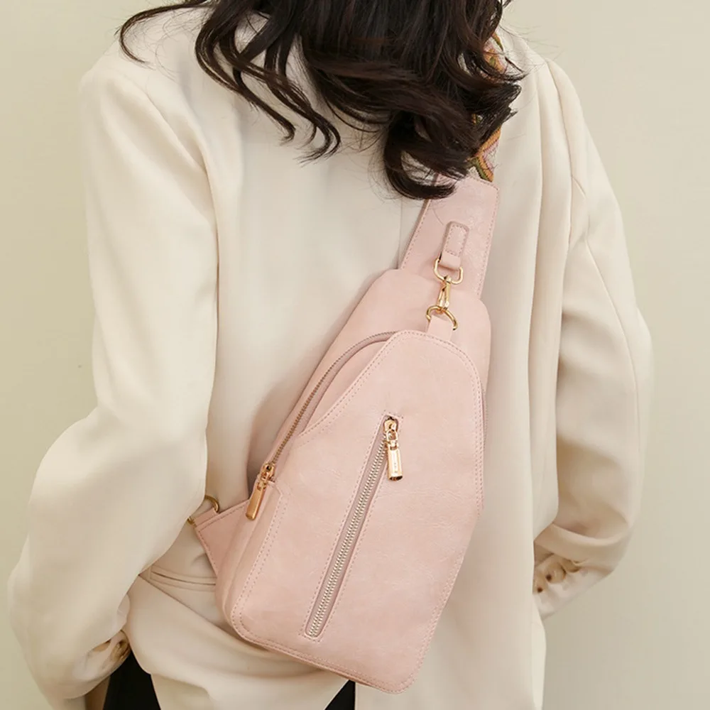 

Portable PU Leather Women's Fanny Pack Simple Western Retro Women Chest Bag Casual Large Capacity Sports Shoulder Bag Unisex