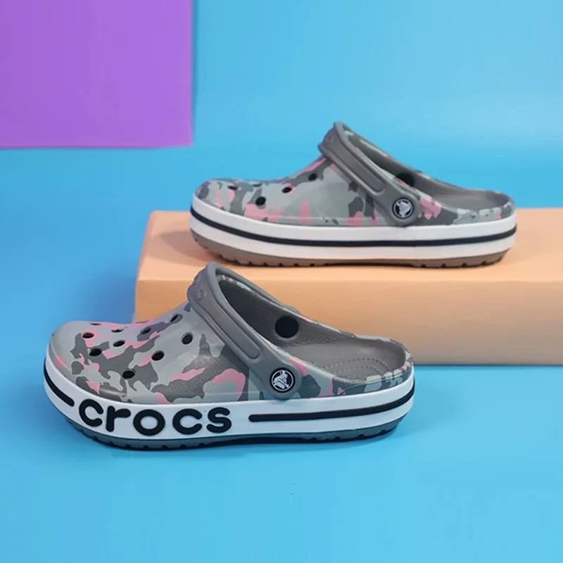 Crocs Classic Camo Printed Platform Clog Comfortable Trendy Soles Closed-Toe Slip-Ons Outdoor Breathable Beach Shoes