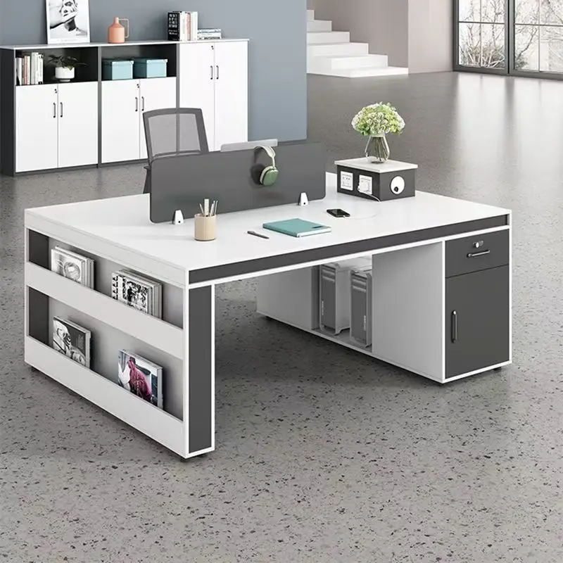 Luxury Modern Wooden Staff Desk Modular Extendable Office Furniture for Commercial Spaces