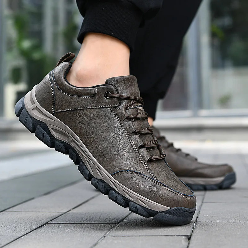 Hiking shoes Men's fashion outdoor hiking casual sports shoes men's sports shoes non-slip rubber sole new autumn and winter