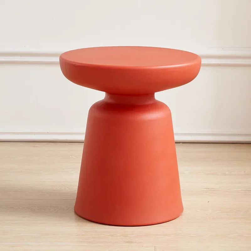 أريكة غرفة المعيشة طاولة جانبية شرفة الشمال بسيط القهوة المنزل شقة صغيرة اللون تصميم مكتب مستدير منخفض