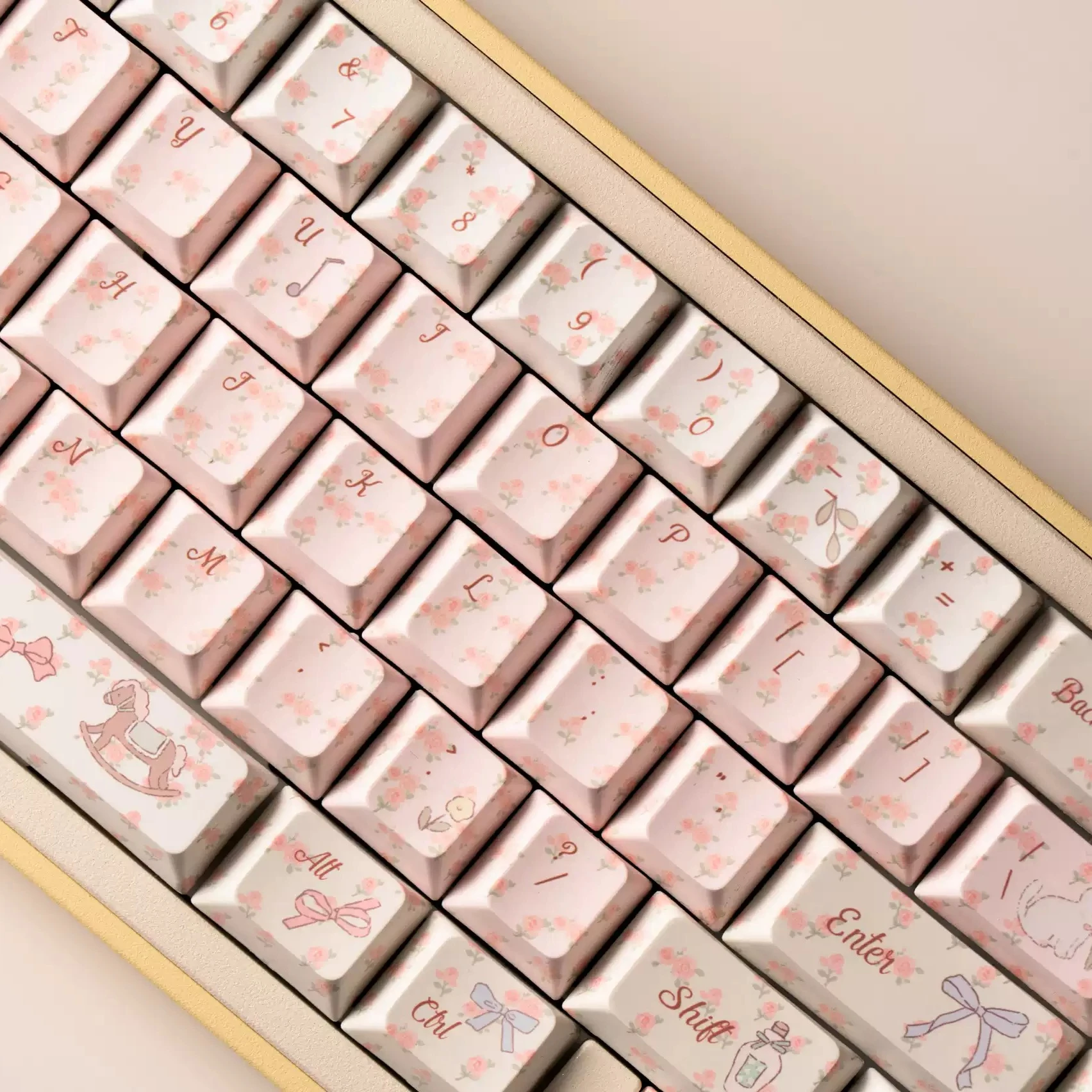 Spring's Gift Pink Keycaps Set Pbt Sublimation Keyboard Caps Custom MOA Cherry Profile Keycaps for Mechanical Keyboard Accessory