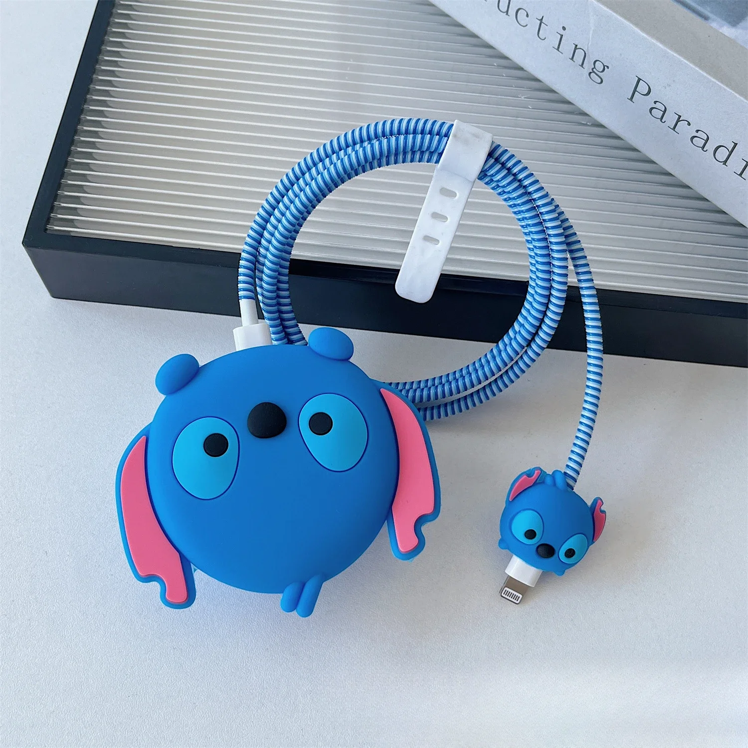 4Pcs/Set Cute 3D Cartoon Set Cable Protector for iPhone 20W UK HK Plug Charger Case Phone Wire Cord Organizers