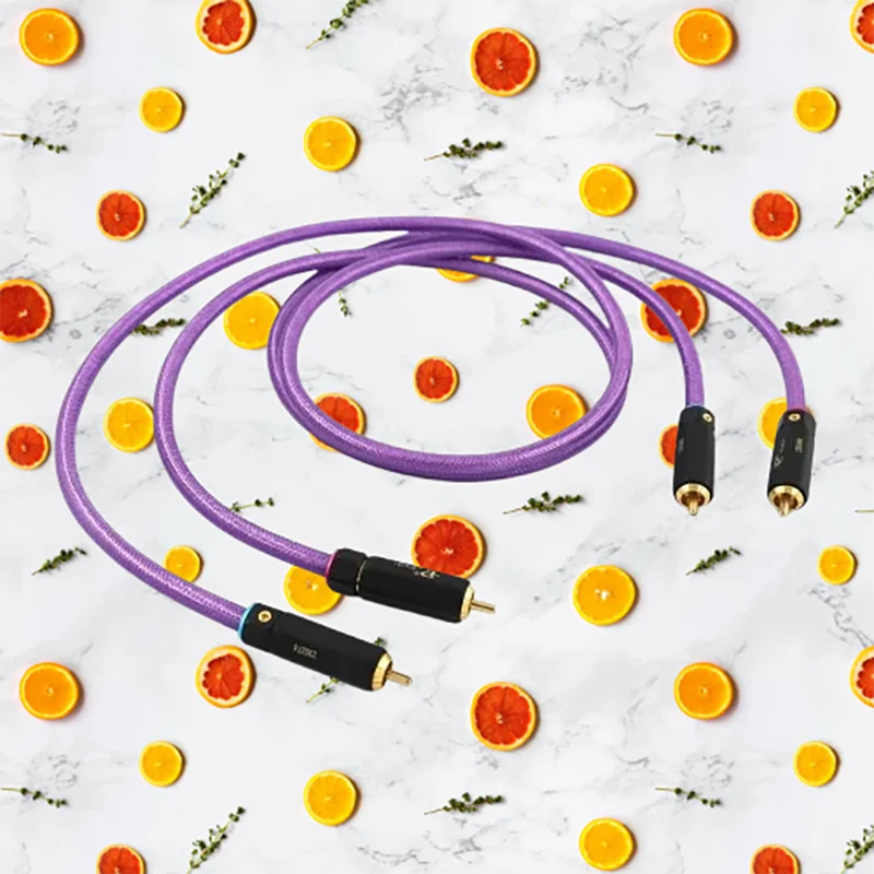 

Reference-Grade 2RCA Interconnect - Van Den Hul Silver OFC w/ Linear Structured Carbon Shielding​