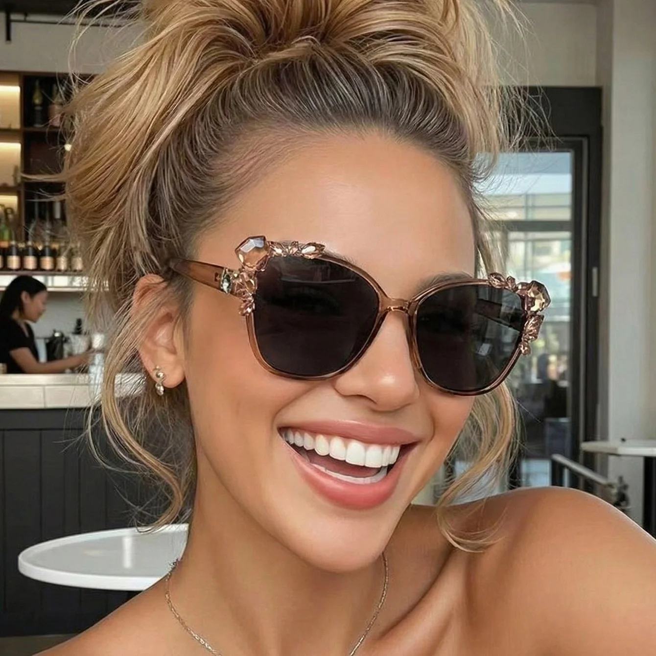 Image of 1 Stück Damen-Sonnenbrille, neues Design mit Diamant-Akzenten, elegant und vielseitig, perfekt zur Verbesserung der Gesichtsform, für den täglichen Gebrauch, Be