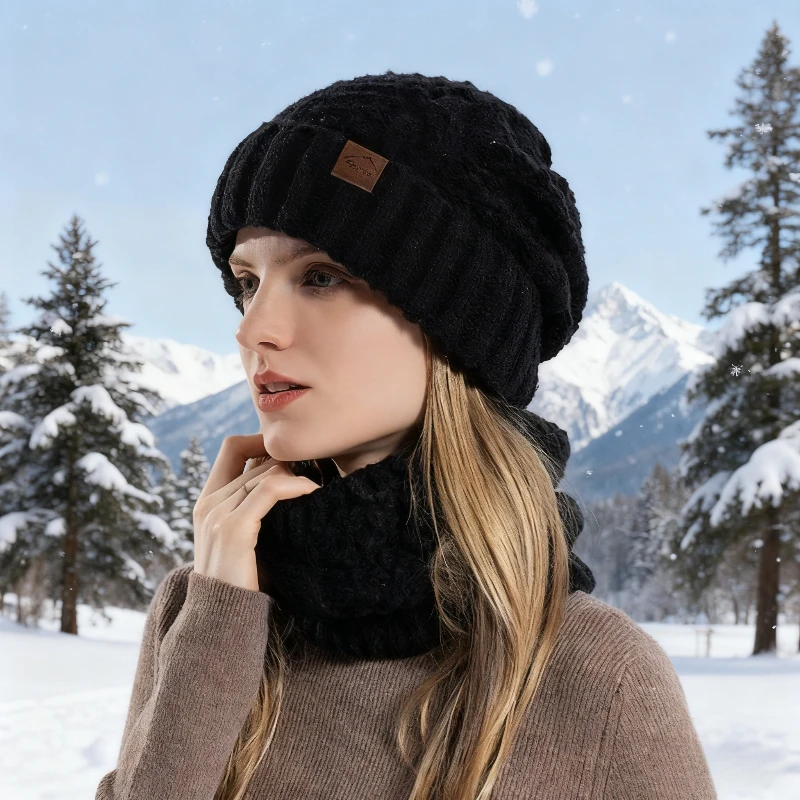 مجموعة قبعة وشاح شتوية سميكة قطعة واحدة، قبعة وشال لحماية الأذن للرجال والنساء، معدات الطقس البارد للزوجين للجنسين، عيد الميلاد