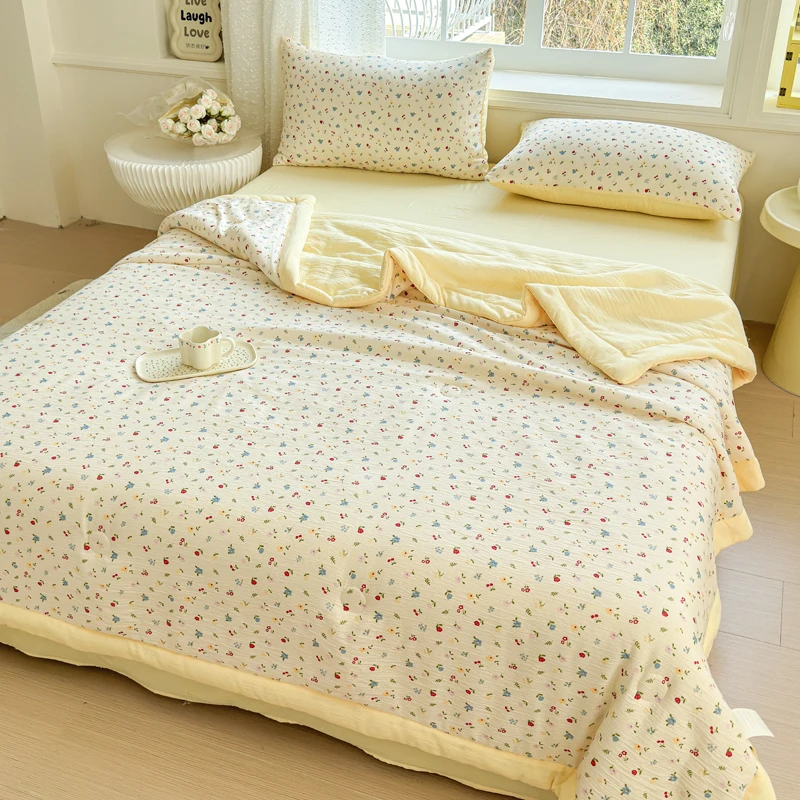 Summer Quilt Floral Style Duvet 여름이불 Single/Queen Size Three Layers of Gauze Flower Printed Quilted Blanket (No Pillowcase)