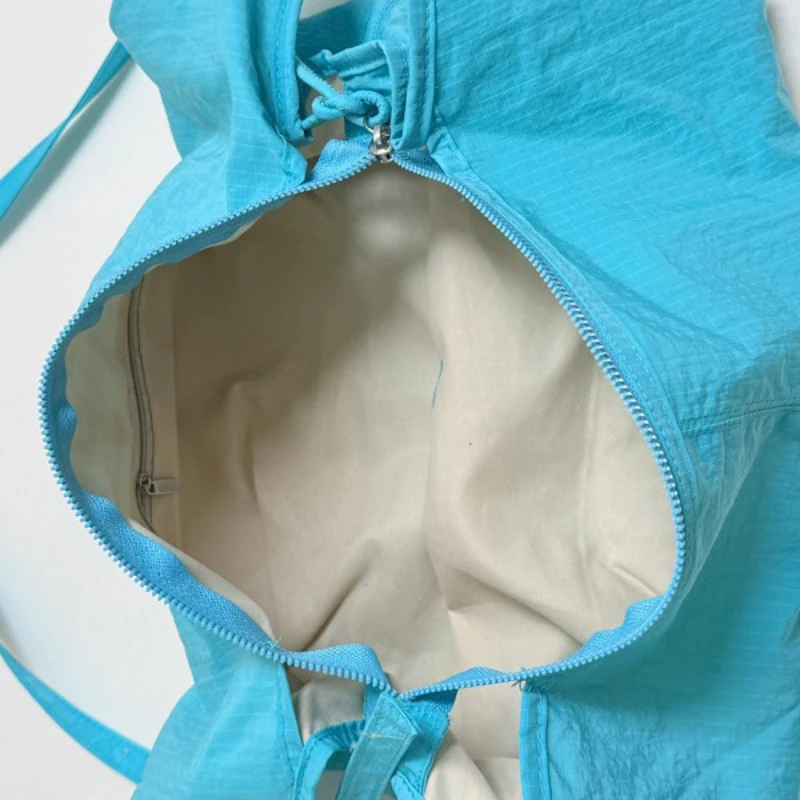 Hobos Halbmond-Dumpling-Form Umhängetasche, Koreanische Damen-Schultertasche, Japanische Minimalistische Casual Pendler-Reisetasche – Detail 4