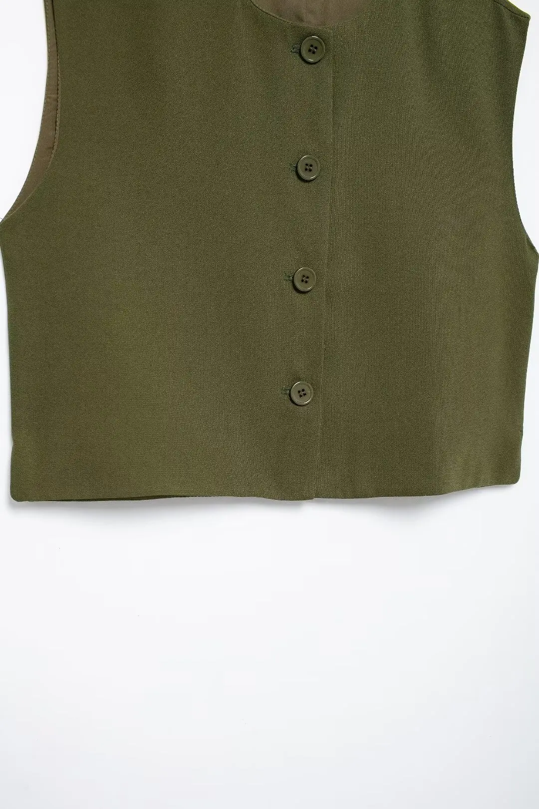 Women's 2024 new fashion buckle decoration multi-color casual short vest style top retro O Neck sleeveless women's vest chic top
