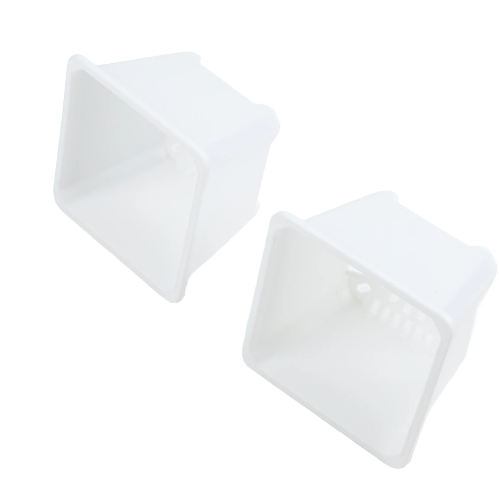 Square Plastic Flower Pots with Drainage Holes for Outdoor Gardening and For Balcony Use Designed for Stackable Storage