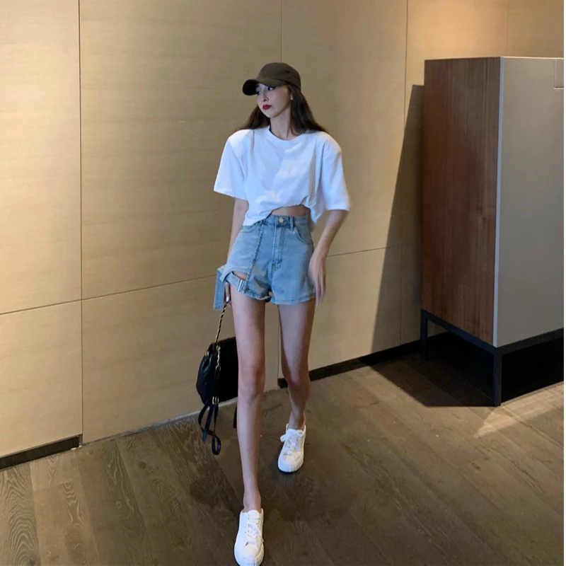 High Waisted Slim Fit Versatile Irregular Denim Shorts Hollowed Out Fashionable Casual Jeans Spring Summer New Women's Cothing