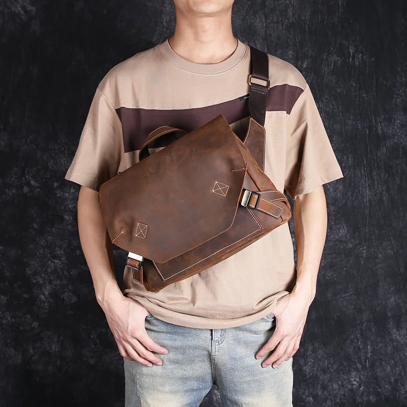 New Men's Leather Single Shoulder Crossbody Bag Cowhide Chest Bag Retro Crazy Horse Leather Motorcycle Bag Messenger Bag