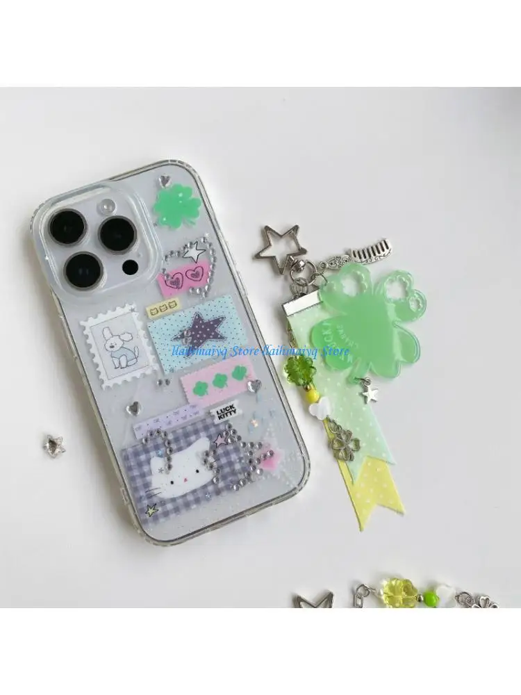 573B Delicate Lace Detail Four Clovers Keychain Stylish Keyring For Everyday Use