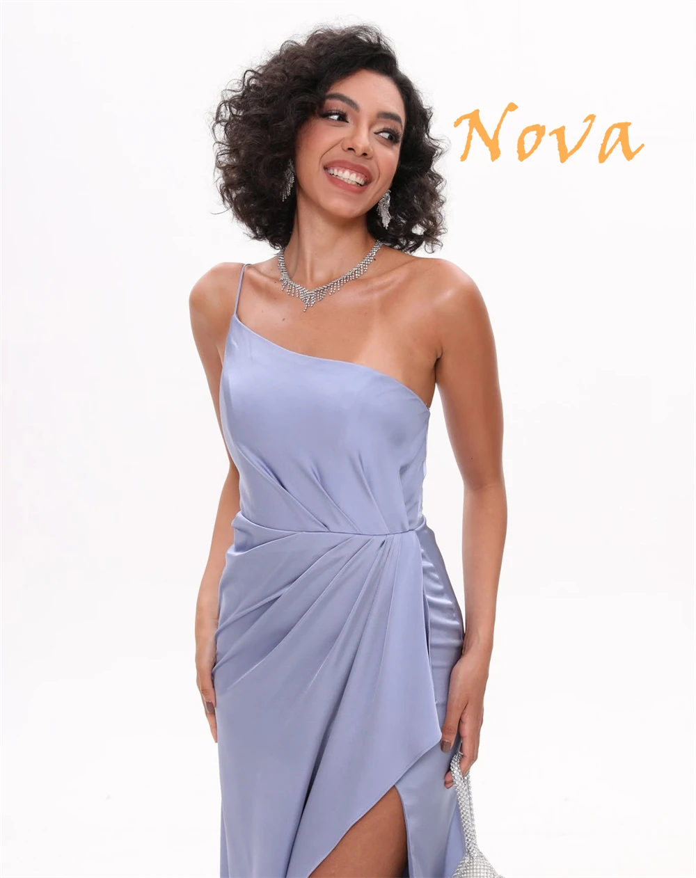 Robe De soirée en Satin violet, personnalisée, Simple, asymétrique épaule dénudée, sans manches, fleurs exquises