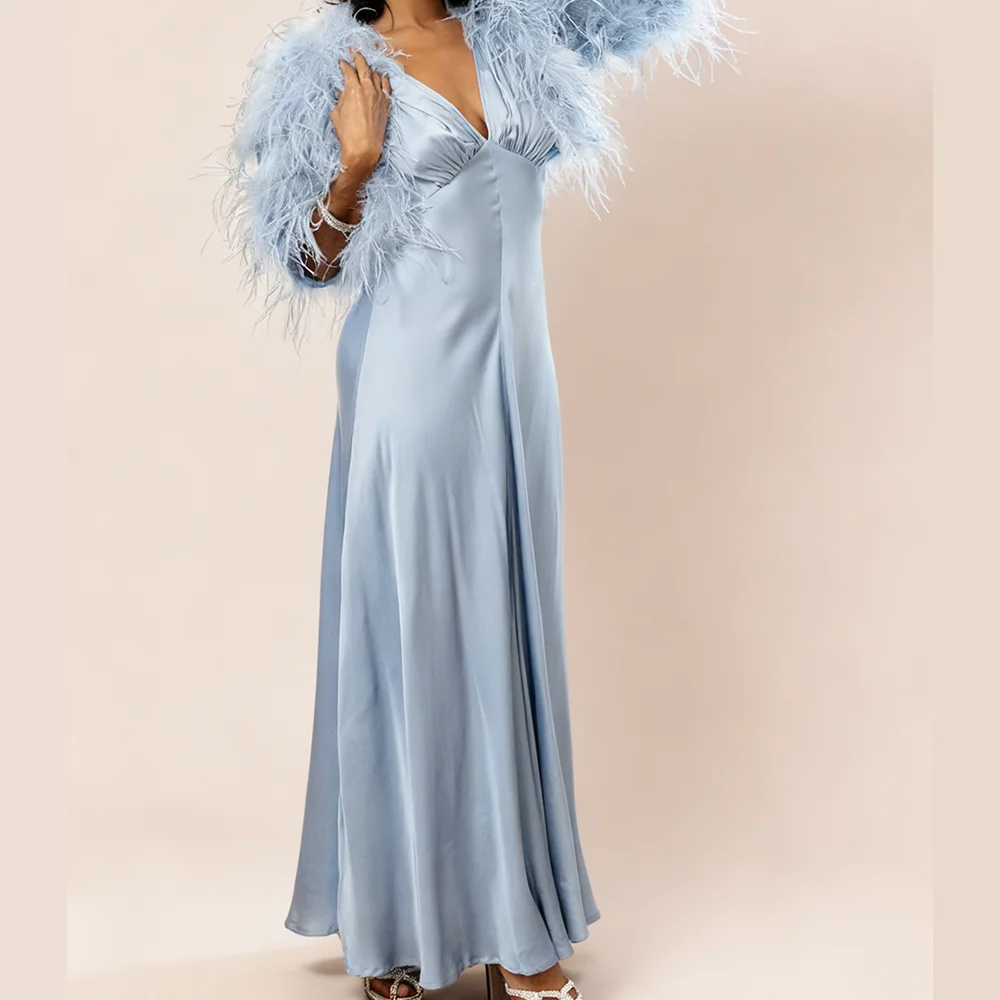 Klasyczne sukienki wieczorowe bez rękawów z dekoltem w serek, z piórami na plecach, o prostym kroju, idealne na urodziny, studniówkę, z możliwością personalizacji.