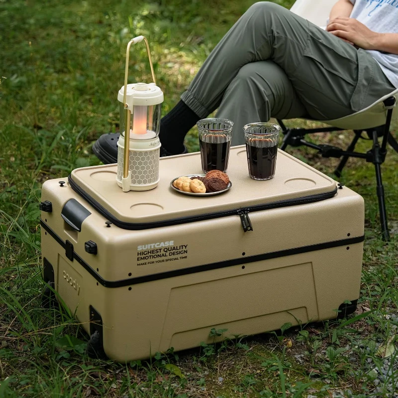 Stylish and comfortable outdoor retractable storage box set luggage