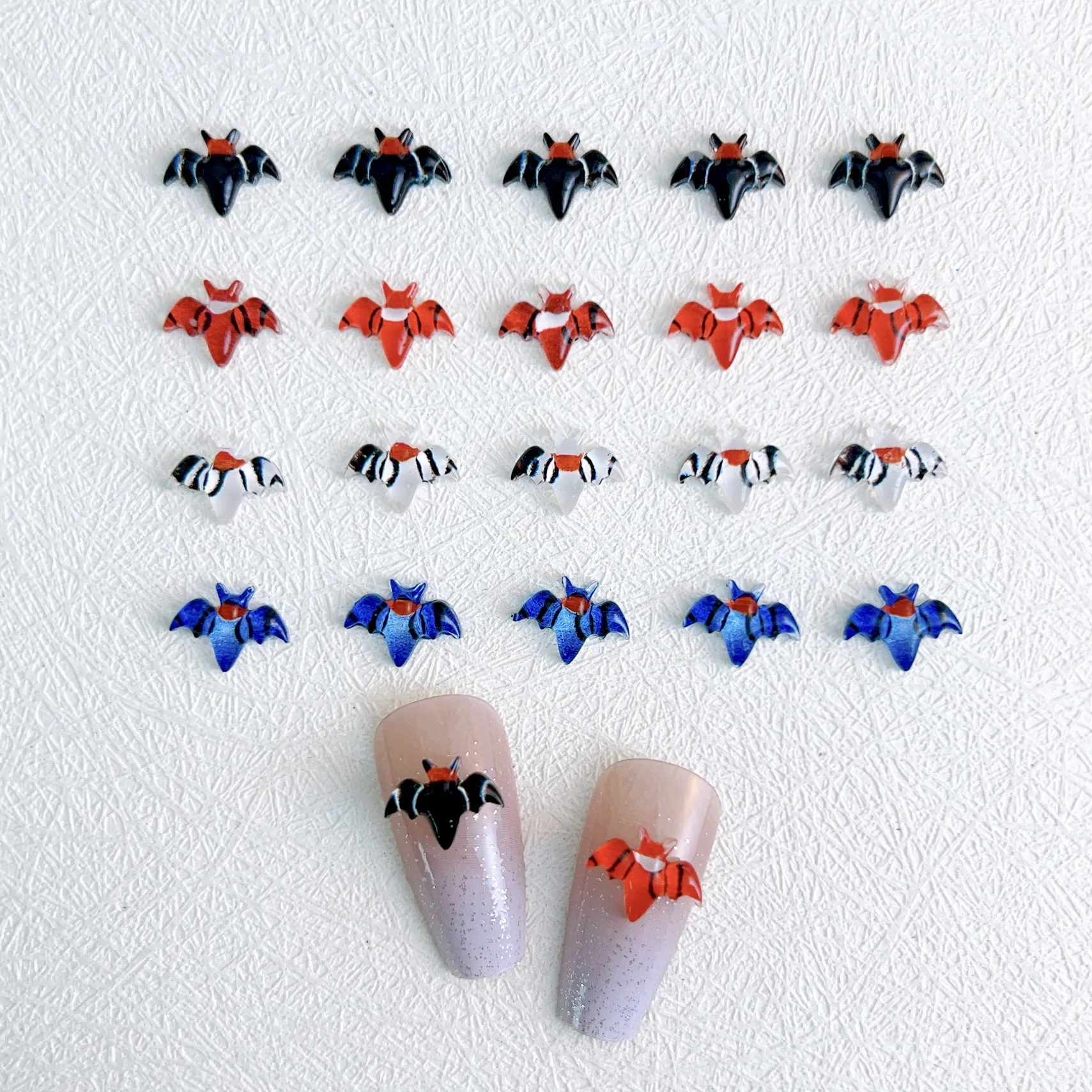 ハロウィンコウモリネイルチャーム樹脂3Dダークシリーズコウモリデザインネイルデコレーション用品パーツDIYインネイルアートアクセサリー20個