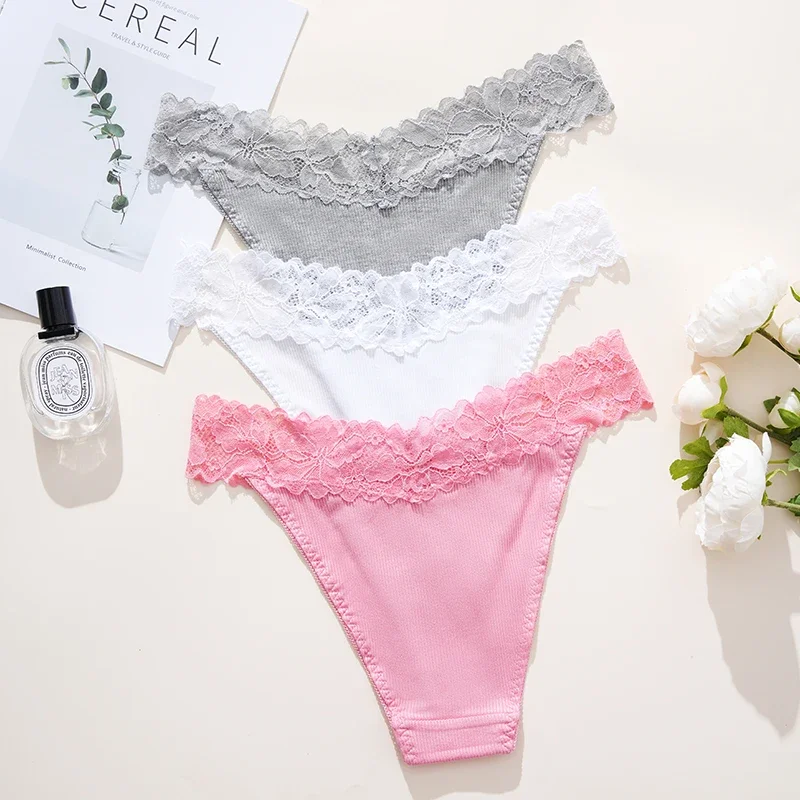 กางเกงชั้นในผู้หญิงแบบไร้รอยต่อ ดีไซน์ใหม่ ปักลายฝรั่งเศส เอวต่ำ ผ้าลูกไม้ผสมผ้าฝ้ายบริเวณเป้า ระบายอากาศได้ดี