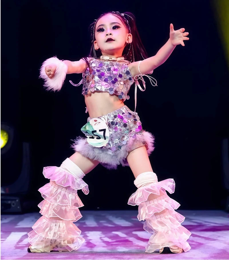 Kids Jazz Performance Outfits White Blouses Silver Glitter Shorts Girl Team Dance Shows Vocalists Music Fest Garments