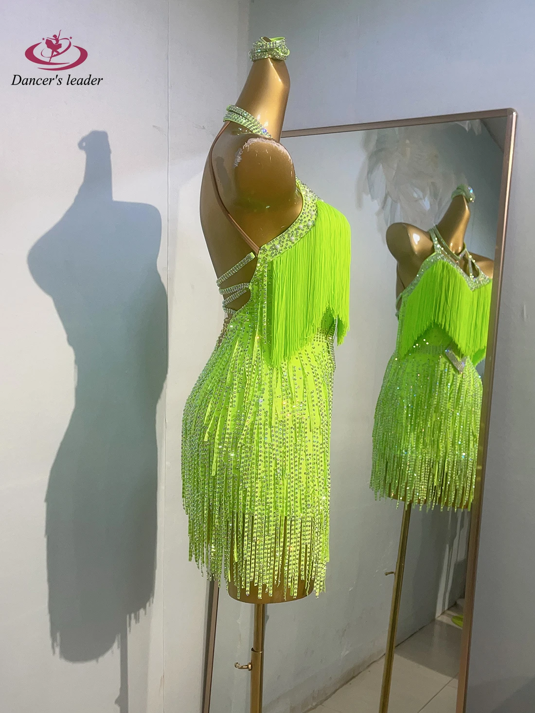 فستان نسائي لمسابقة الرقص اللاتيني عالي الجودة بخياطة شرابة خضراء مخصصة وتنورة ماسية وحجر الراين التانغو السامبا #3
