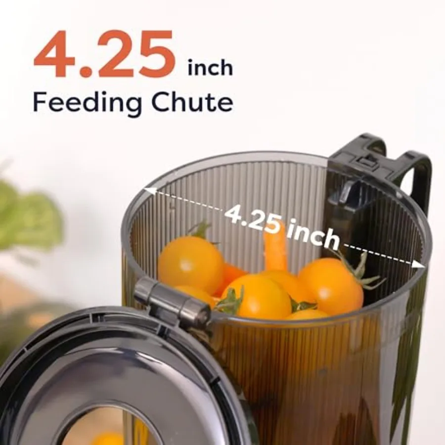 4.3インチの大型投入口と静音モーターを備えたコールドプレスジューサーで、効率的なジュース抽出が可能。406オンスのBPAフリーデザインで90％のジュースを抽出します。