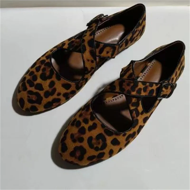 Leopard Pattern Shoes for Women Round Toes Female Ballets Belts Buckle Chassure Femme Crossover Strap Ladies Flat Heels Zapatos