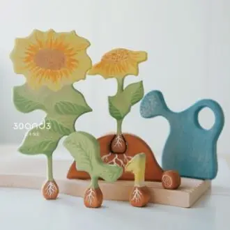 Hand-painted Flowers Sunflower Growth Cycle Kindergarten Small Ornaments Children's Play House Toys Handmade Wooden Garden