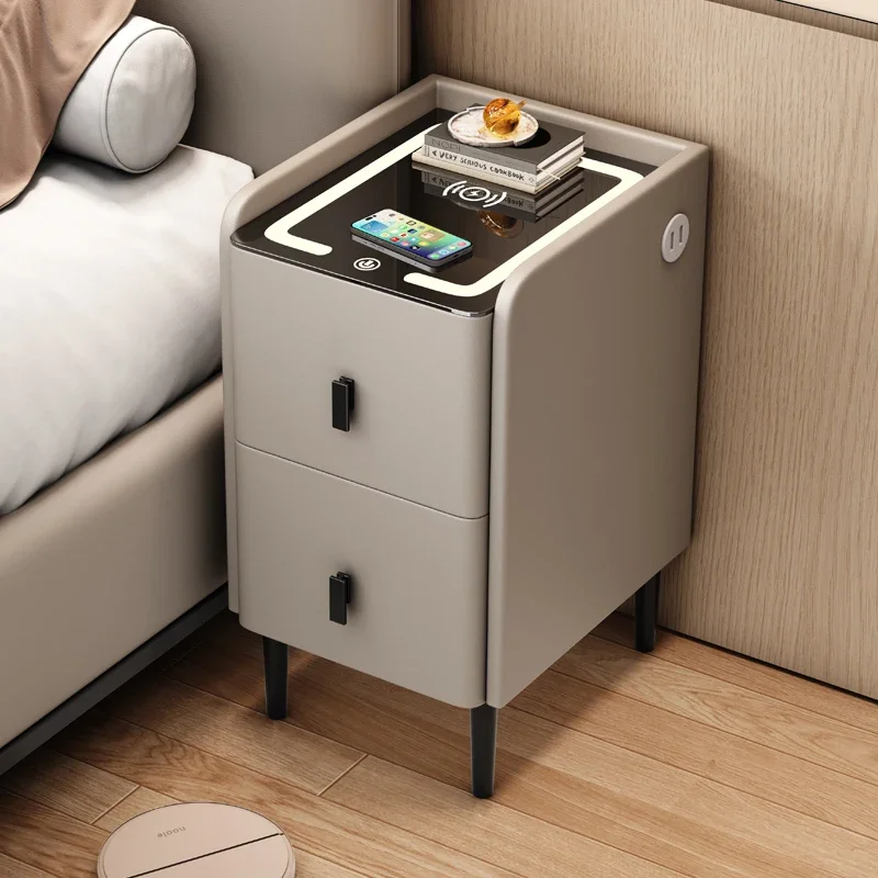 Minimalistische massief houten opbergkast Slim luxe nachtkastje Ultra smal nachtkastje Compacte slaapkamerorganizer met opladen