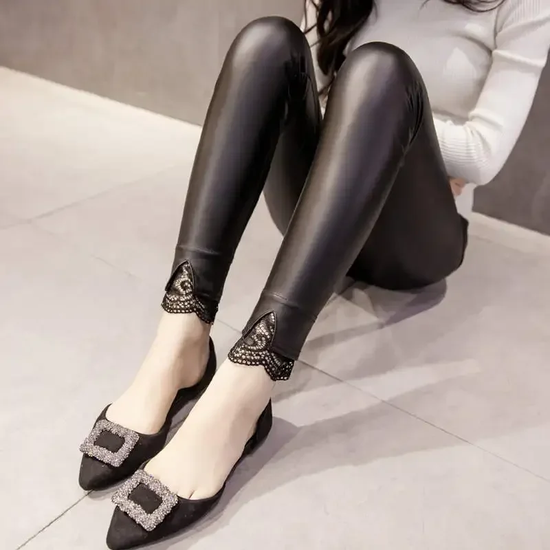 White Faux Leather Leggings Women Lace Stitching Plus Velvet High Waist Sexy Leggings Autumn Winter Skinny Pencil Pants C6832