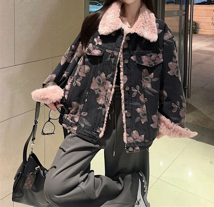 2025 Autumn and Winter New Design Thickened Denim Jacket Women's Printed Retro Cotton Jacket