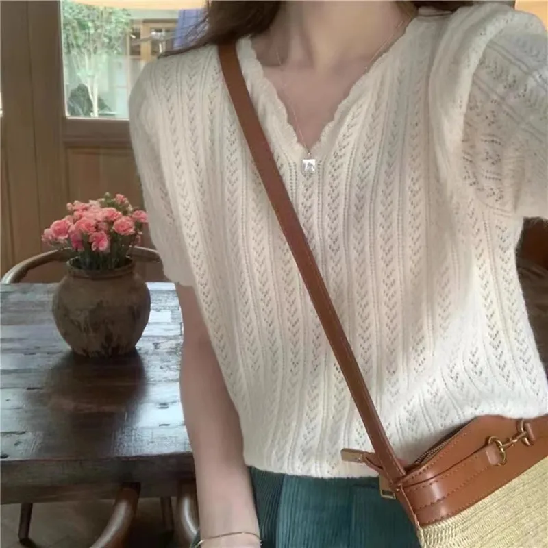 

Легкий трикотажный топ из ледяного шелка с V-образным вырезом, ажурный, мягкий летний футболка свободного кроя однотонного цвета для женщин