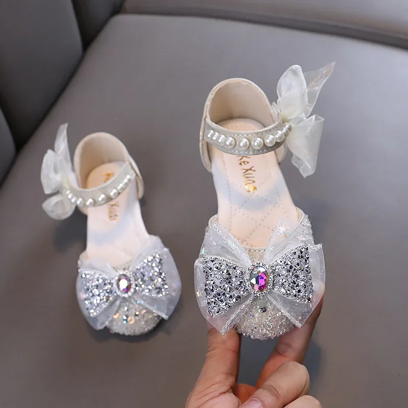 

Summer Kids Sandal for Wedding Party Sweet Girl Princess Shoes Fashion Lace Bowtie Children Causal Pearl Dress Flat Sandals Hot