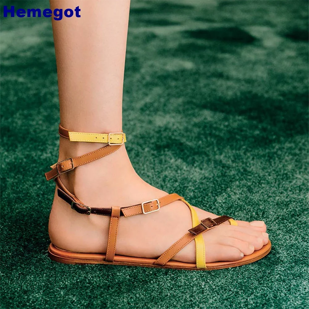 

Clip-Toe Casual Roman Sandals 2024 Summer New Cross Thin Strap Outdoor Flat Sandal Fashion Ladies Beach Travel Buckle Sandals